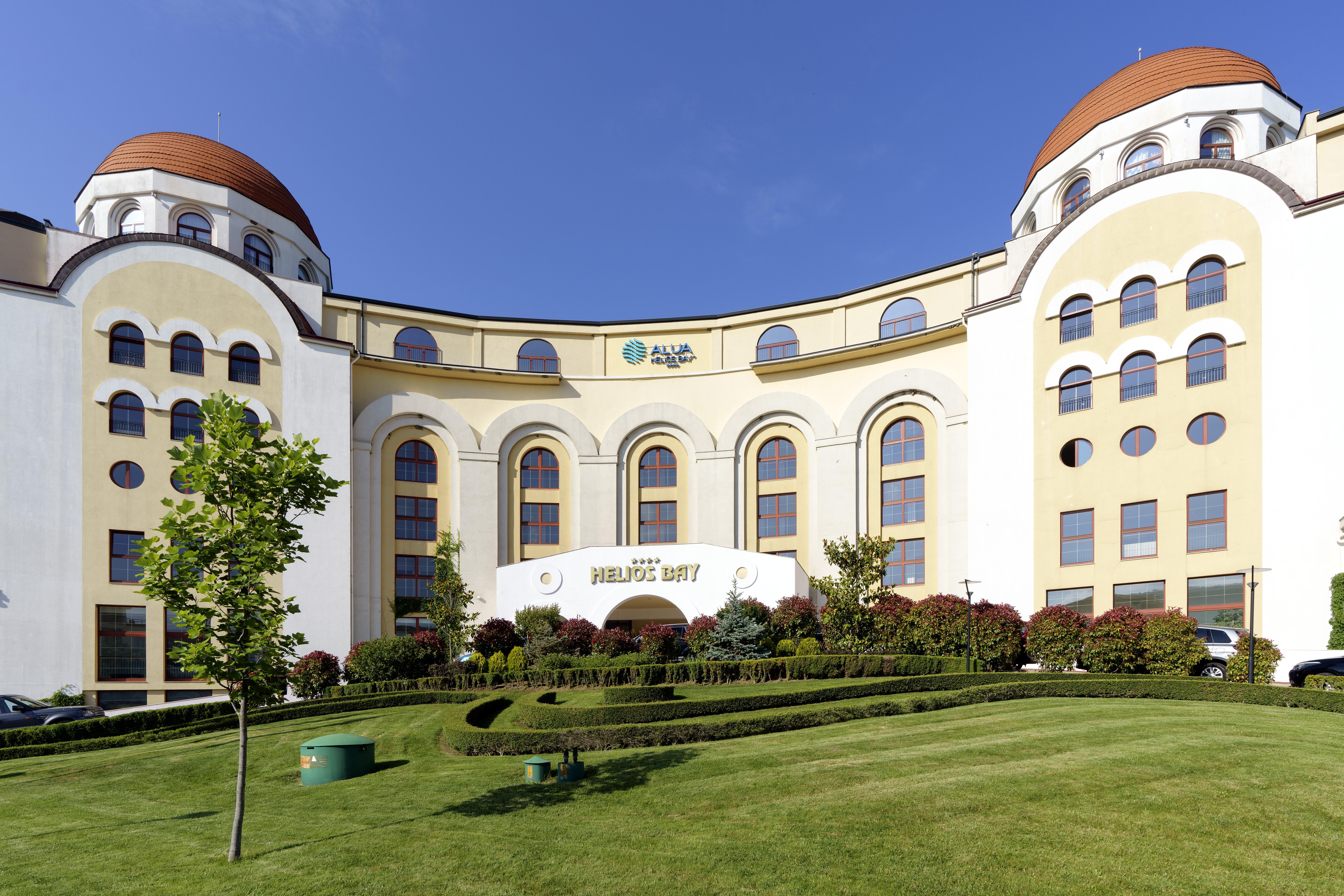Alua Helios Bay Hotel Obzor Exterior photo