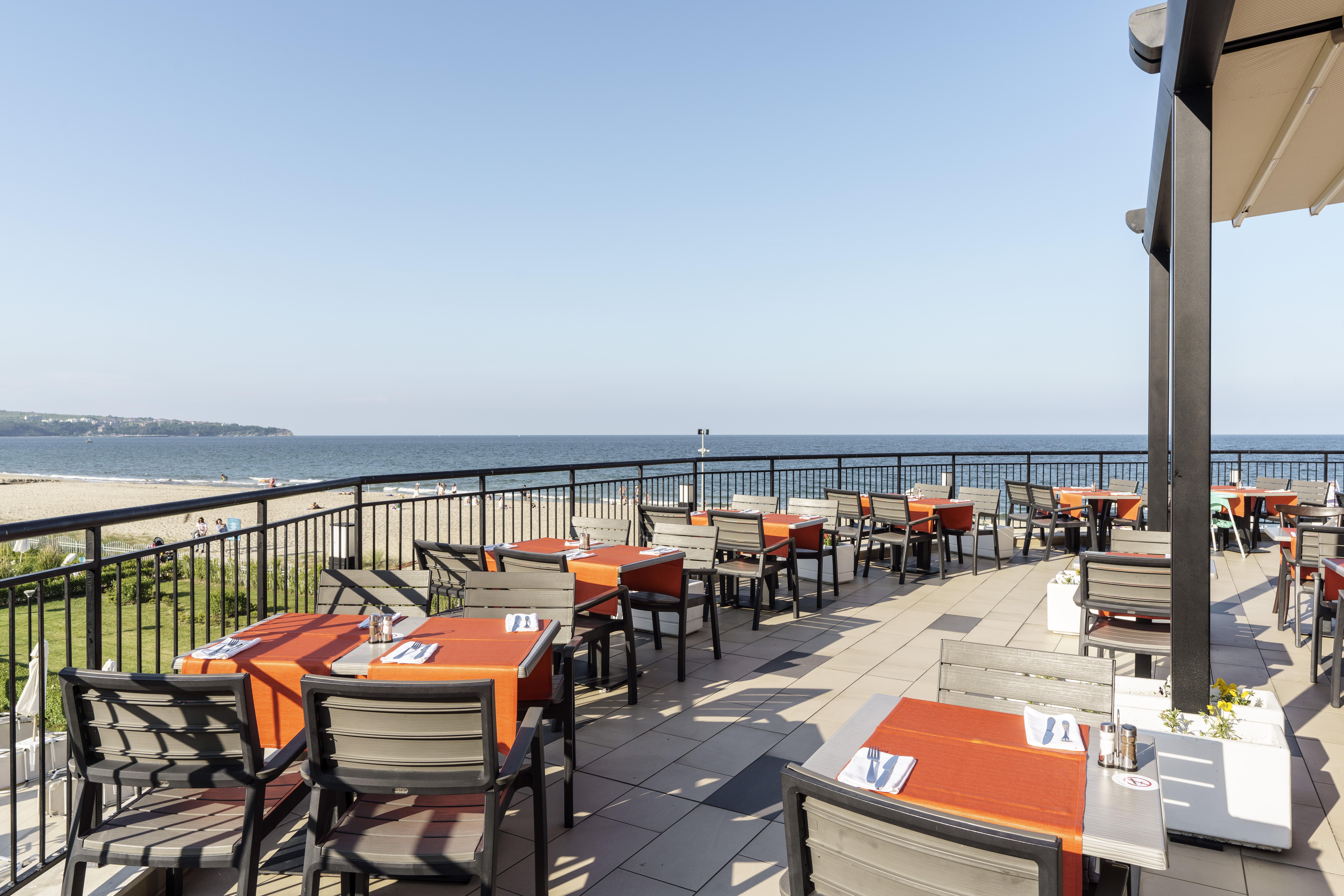 Alua Helios Bay Hotel Obzor Exterior photo