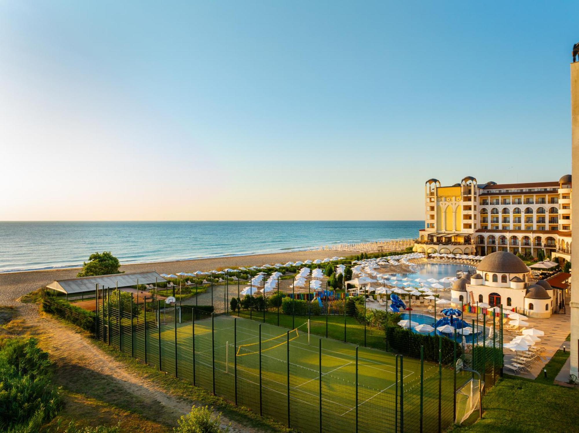 Alua Helios Bay Hotel Obzor Exterior photo