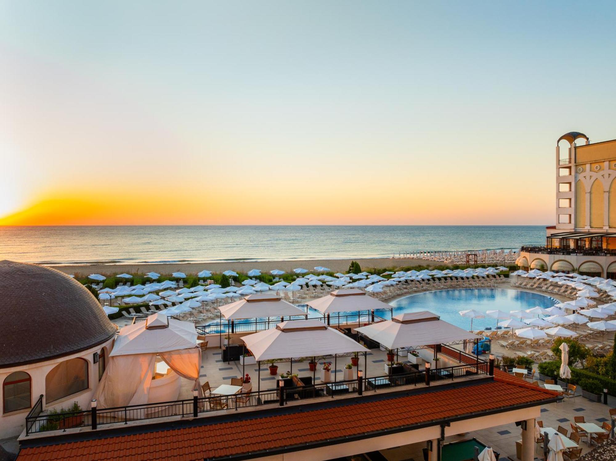 Alua Helios Bay Hotel Obzor Exterior photo